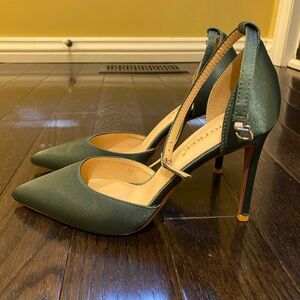 Elegant Green Stilettos